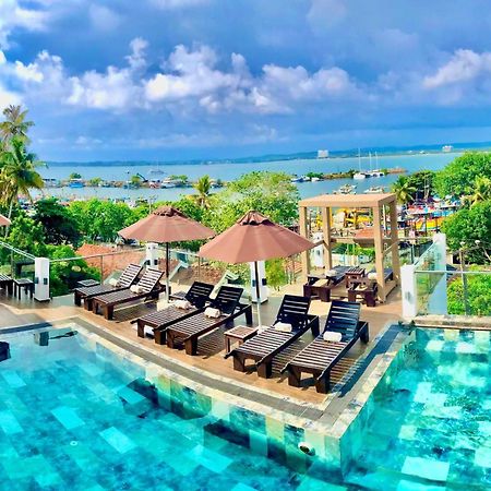 Emerald Bay Resort Mirissa Bagian luar foto