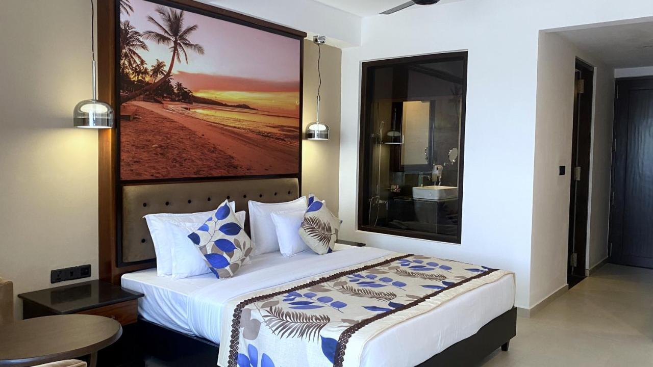 Emerald Bay Resort Mirissa Bagian luar foto