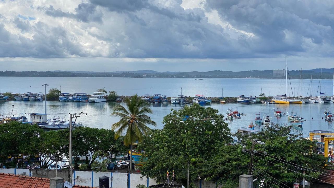 Emerald Bay Resort Mirissa Bagian luar foto