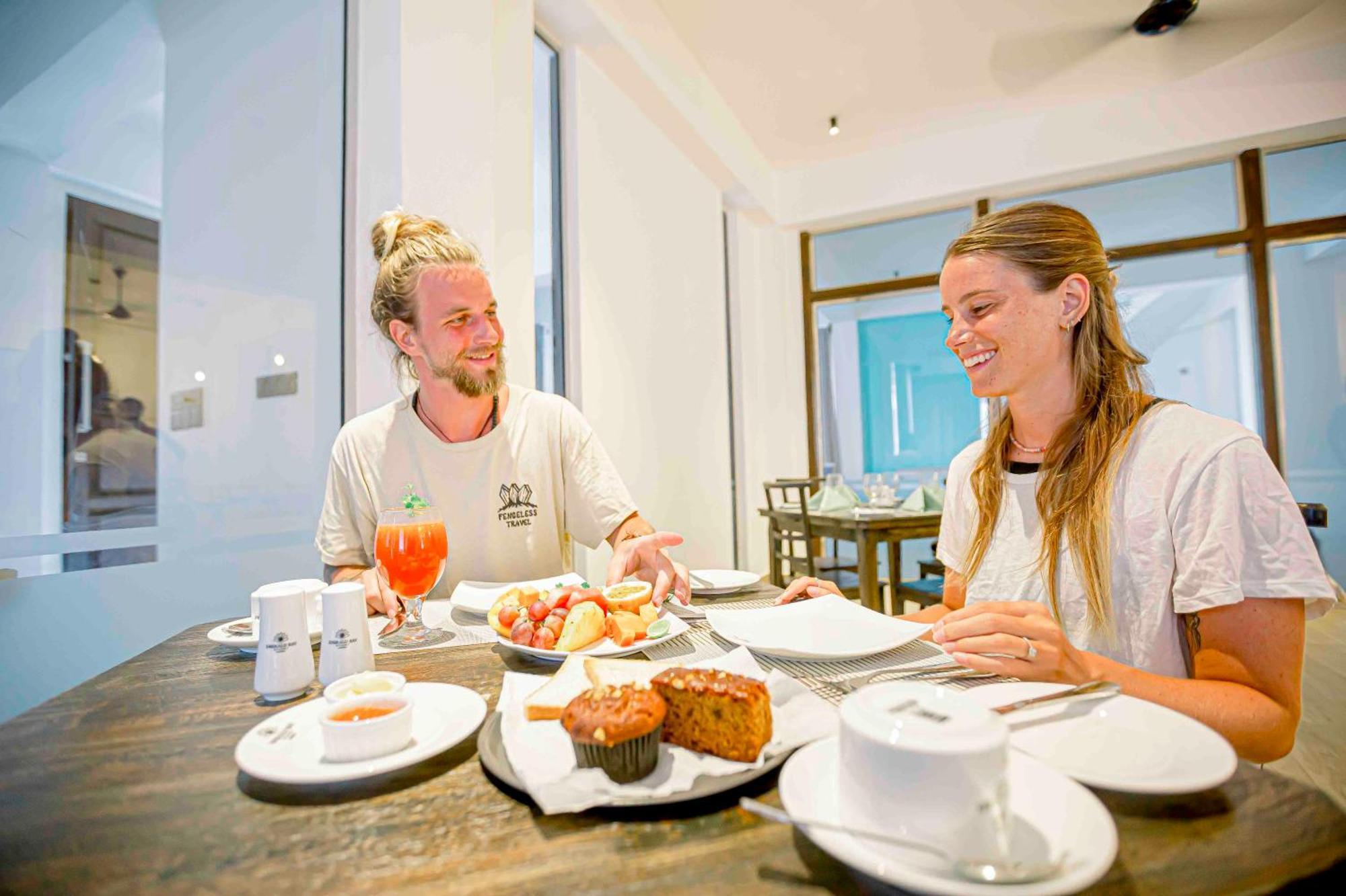 Emerald Bay Resort Mirissa Bagian luar foto